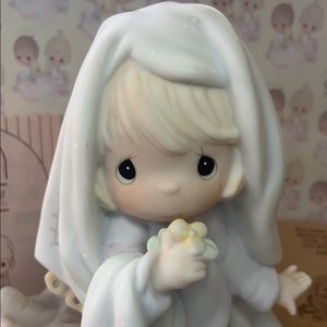 VNTG Precious Moments - June Playing The Bride